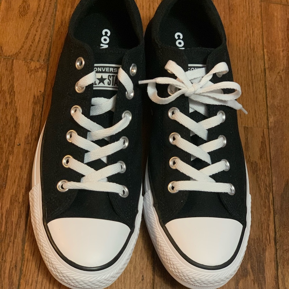 black & white converse